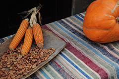 Tavolo con pannocchia a zucca